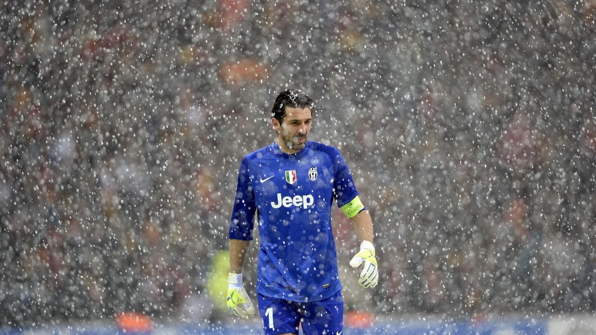 意甲领头羊对决：战术对抗中的精彩对攻，意甲头牌